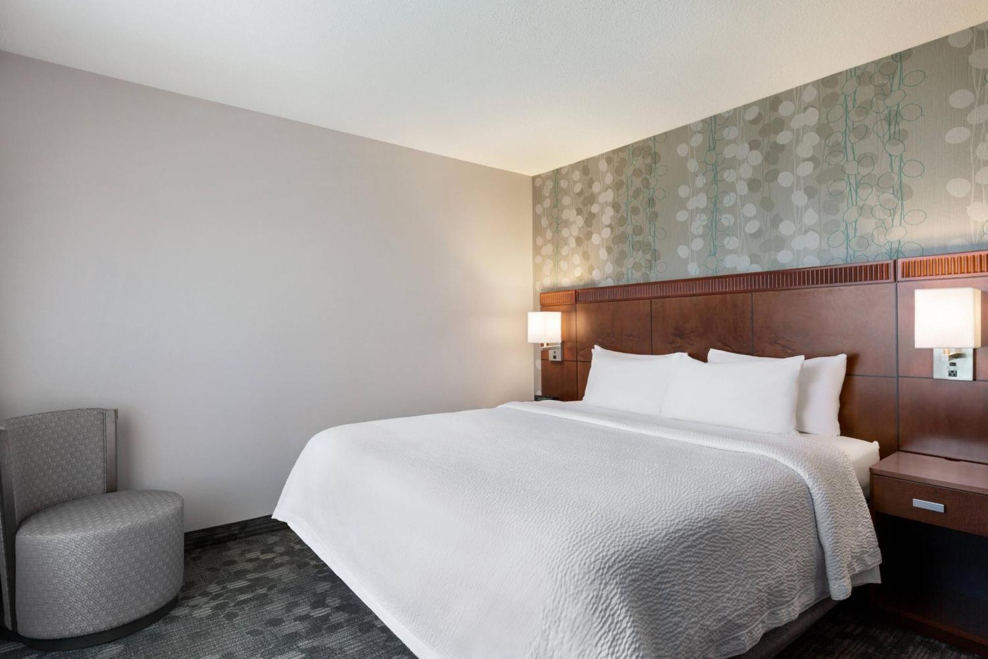 Courtyard 3* Lubbock
